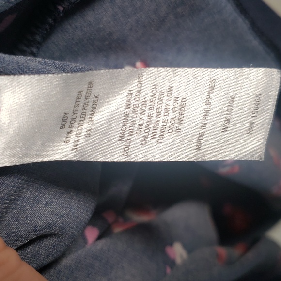 🎅4/10🎅🌷41 Hawthorn sleeveless floral blouse with cinched side in Large🌷 - Picture 5 of 8